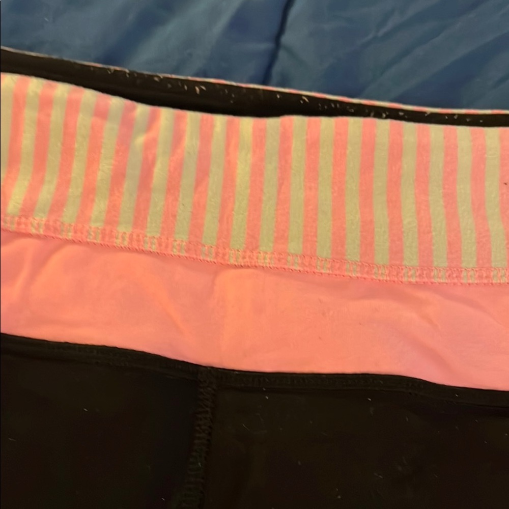Womens Black and Pink Bottoms - Picture 3 of 4